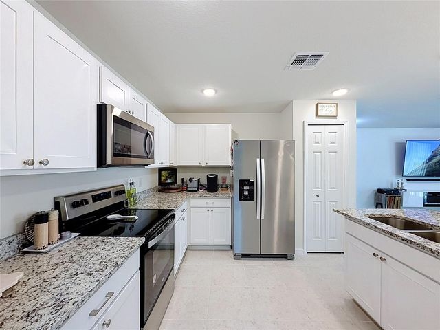 339 TOWNS CIRCLE, Haines City, FL 33844