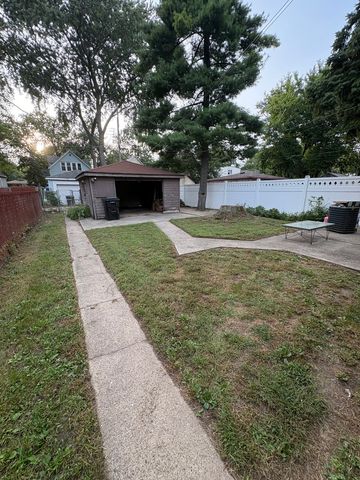 12420 S Normal Avenue, Chicago, IL 60628