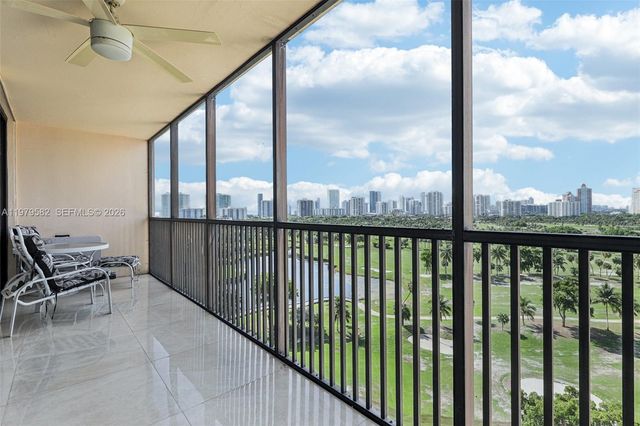 20379 W Country Club Drive 1436, Aventura, FL 33180