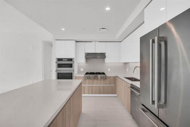 400 CENTRAL AVENUE 3606, St Petersburg, FL 33701