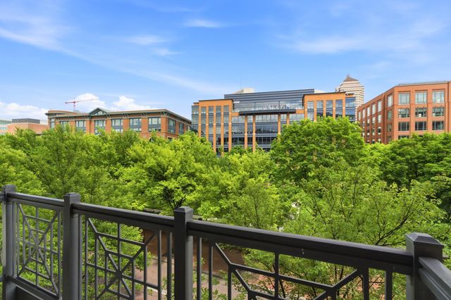 250 Daniel Burnham Square, 305, Columbus, OH 43215