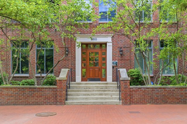 250 Daniel Burnham Square, 305, Columbus, OH 43215