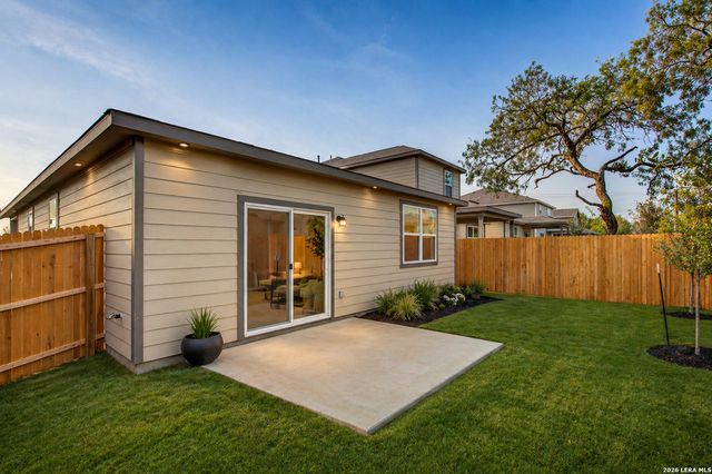 5723 Hematite Rim, San Antonio, TX 78222