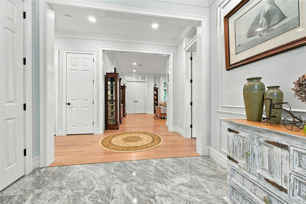 595 Moriches Road, Nissequogue, NY 11780 — photo 3
