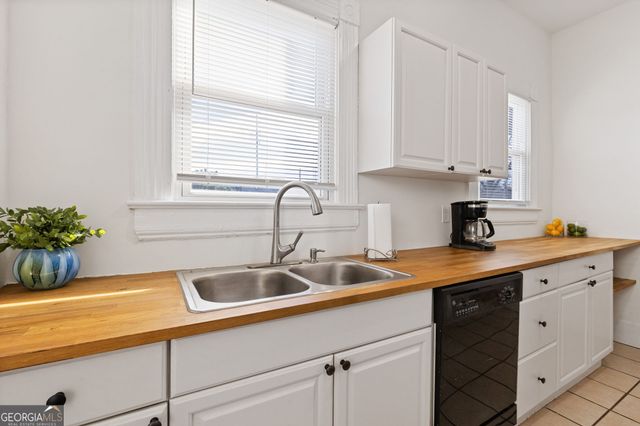 1392 Athens Ave SW, Atlanta, GA 30310