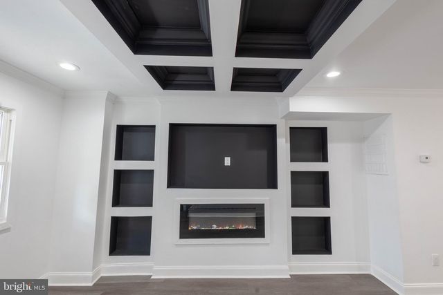 3905 8TH ST, Baltimore, MD 21225