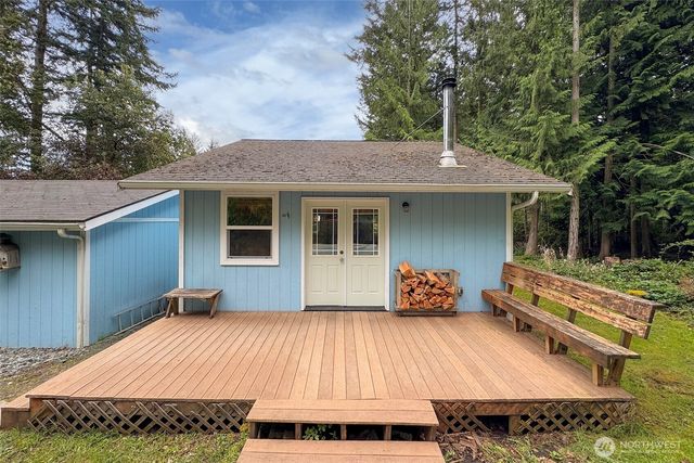 60 Rhododendron Drive, Sequim, WA 98382