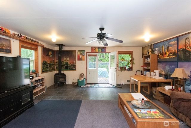 60 Rhododendron Drive, Sequim, WA 98382