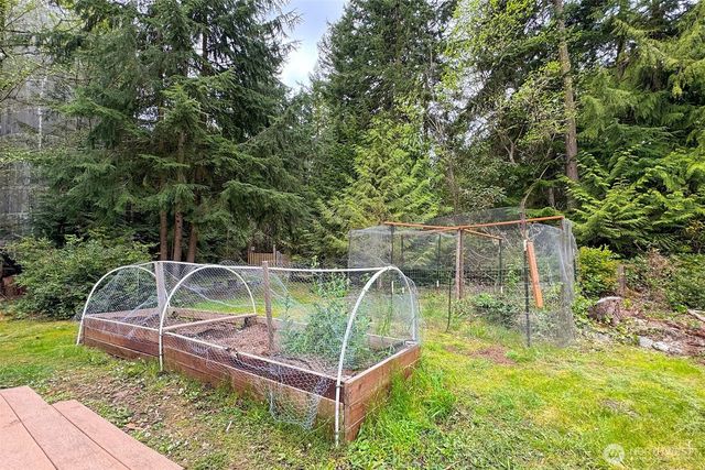 60 Rhododendron Drive, Sequim, WA 98382