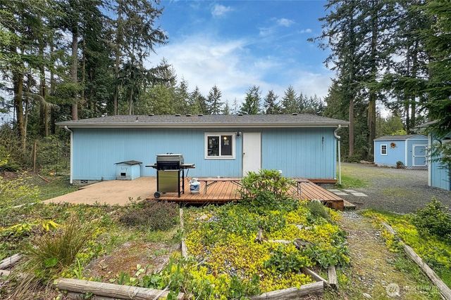 60 Rhododendron Drive, Sequim, WA 98382