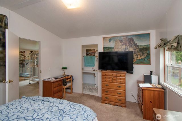 60 Rhododendron Drive, Sequim, WA 98382