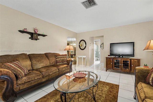 8309 NW 59th Pl, Tamarac, FL 33321