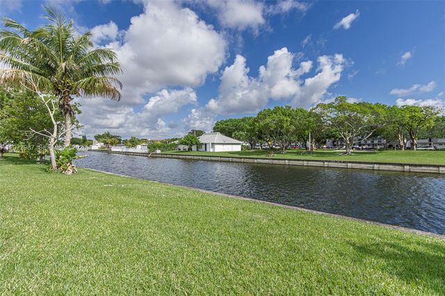 8309 NW 59th Pl, Tamarac, FL 33321