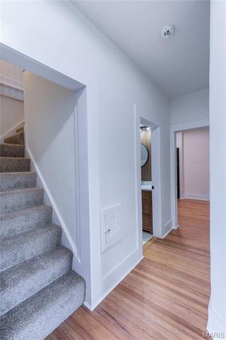 4327 Grace Avenue, St Louis, MO 63116