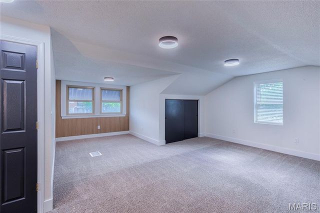 4327 Grace Avenue, St Louis, MO 63116
