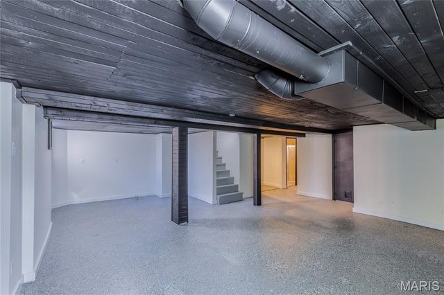 4327 Grace Avenue, St Louis, MO 63116