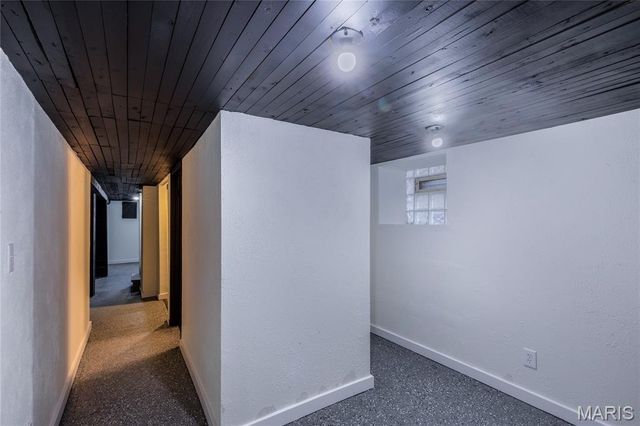 4327 Grace Avenue, St Louis, MO 63116