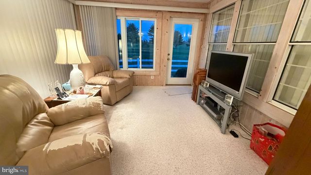 3 WILLIAM PENN CT, Monroe Township, NJ 08831