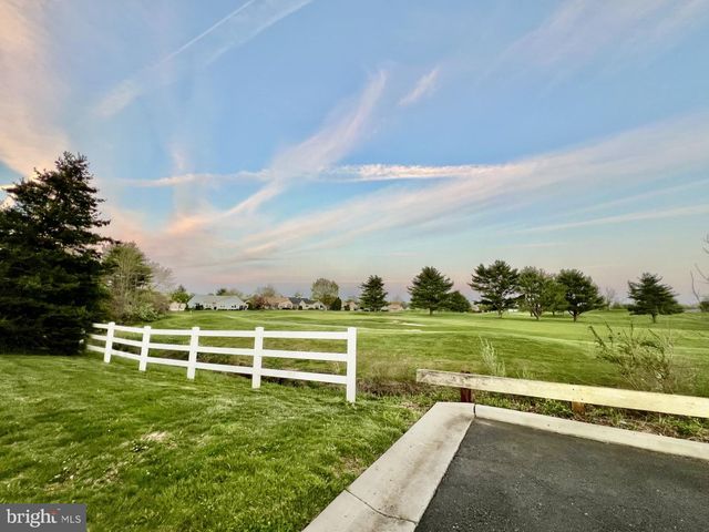 3 WILLIAM PENN CT, Monroe Township, NJ 08831