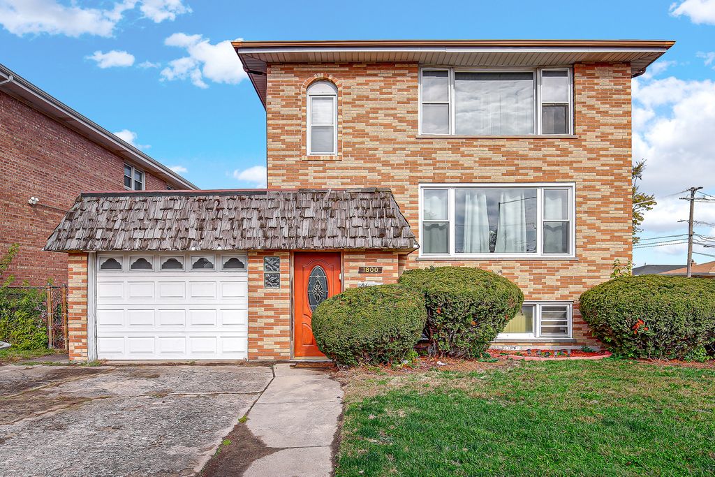 1800 Memorial Drive, Calumet City, IL 60409 — exterior