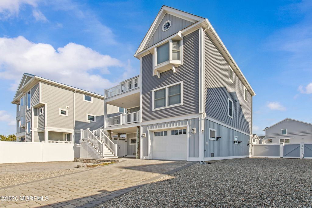 447 N Highway 35, Mantoloking, NJ 08738