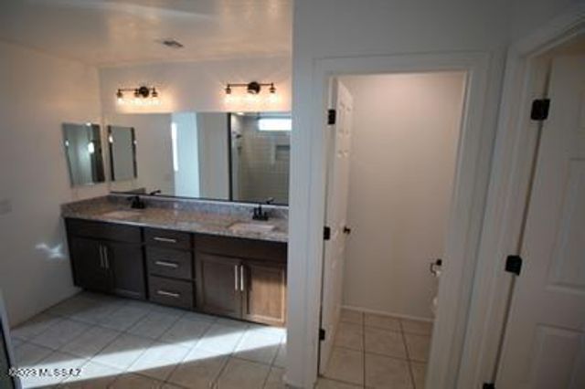 10947 W RENWICK Drive, Marana, AZ 85653