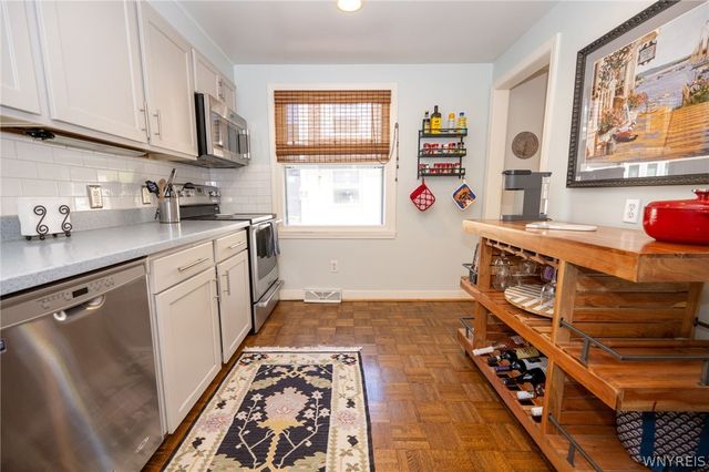 32 Bernhardt Drive 6, Amherst, NY 14226