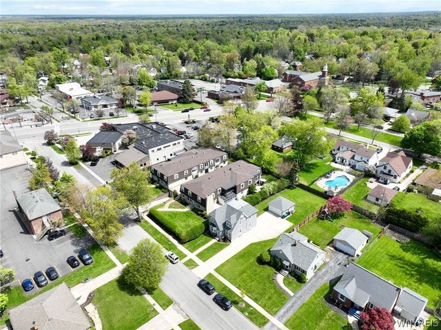 32 Bernhardt Drive 6, Amherst, NY 14226