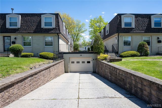32 Bernhardt Drive 6, Amherst, NY 14226