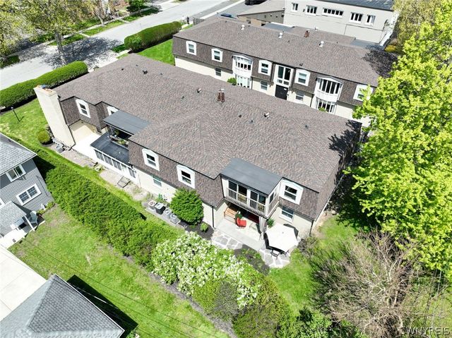 32 Bernhardt Drive 6, Amherst, NY 14226
