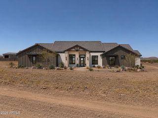 18XX E Long Rifle Road, Phoenix, AZ 85086