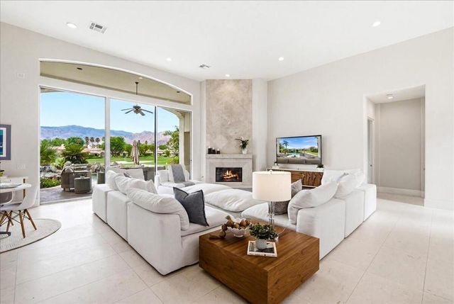 78905 Mission Drive W, La Quinta, CA 92253