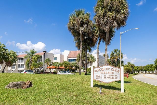 140 Lakeview Dr 203, Weston, FL 33326
