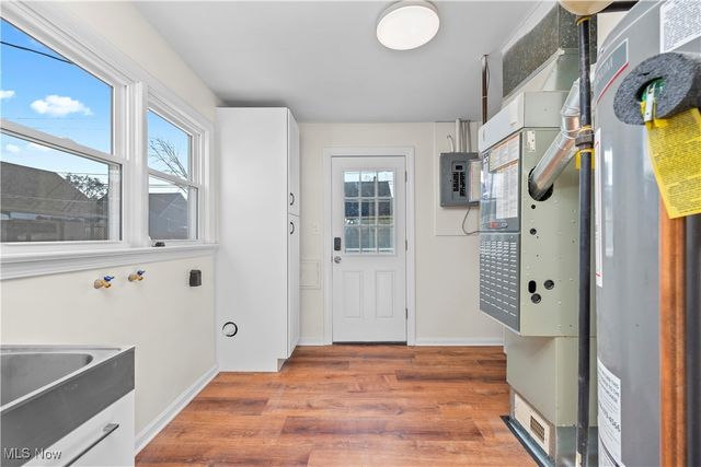 3325 Commonwealth Drive, Parma, OH 44134