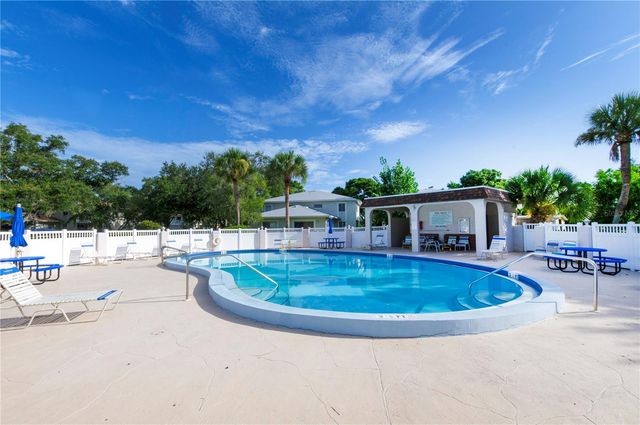 1834 BOUGH AVENUE 4, Clearwater, FL 33760