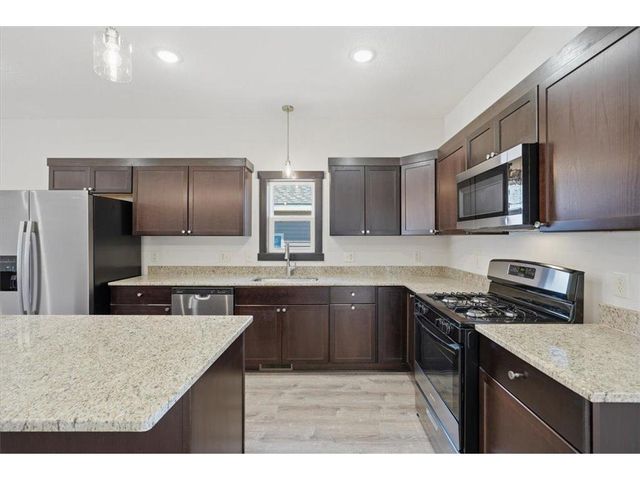 1785 Morning Glory Drive, River Falls, WI 54022