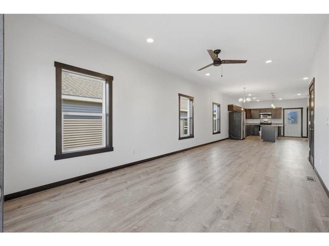 1785 Morning Glory Drive, River Falls, WI 54022