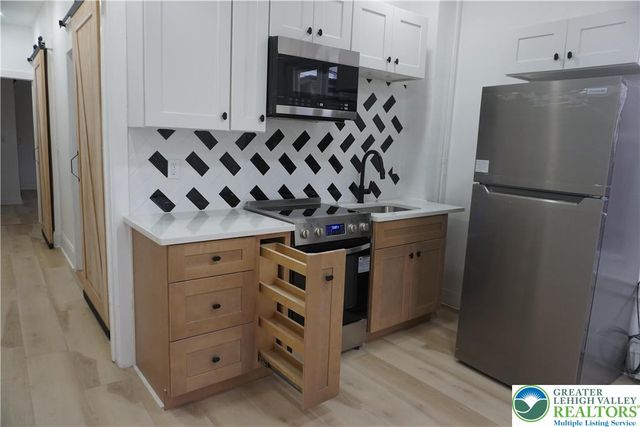 1550 Warren Street, Allentown City, PA 18102