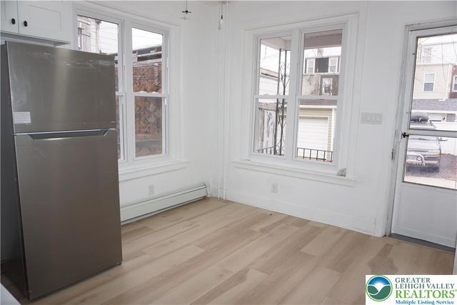 1550 Warren Street, Allentown City, PA 18102