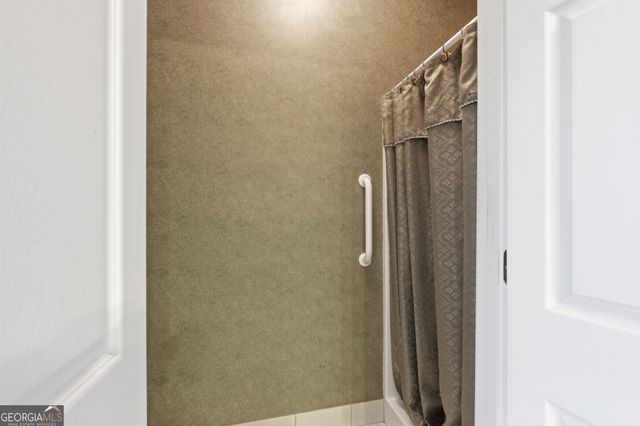 35 Green Hill Place, Toccoa, GA 30577