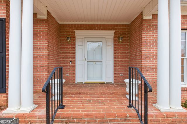 35 Green Hill Place, Toccoa, GA 30577