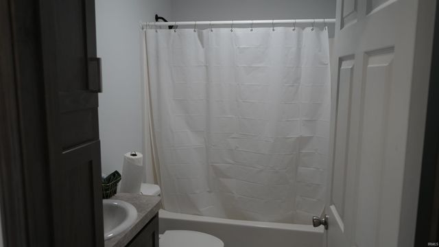 3650 S Shirey Drive, Mentone, IN 46539