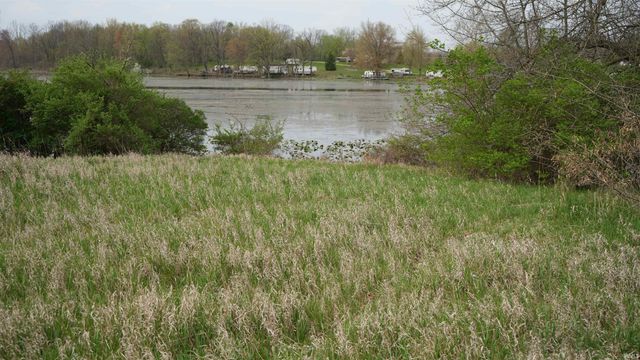 3650 S Shirey Drive, Mentone, IN 46539