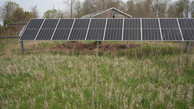 3650 S Shirey Drive, Mentone, IN 46539