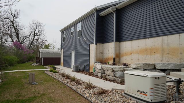 3650 S Shirey Drive, Mentone, IN 46539