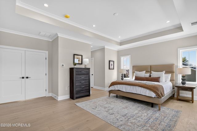 4 Arthur Lane, Cranbury, NJ 08512