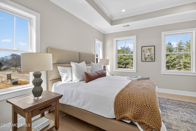 4 Arthur Lane, Cranbury, NJ 08512