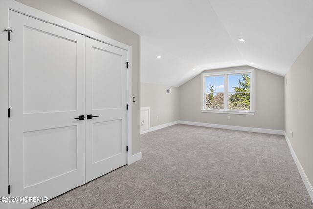 4 Arthur Lane, Cranbury, NJ 08512