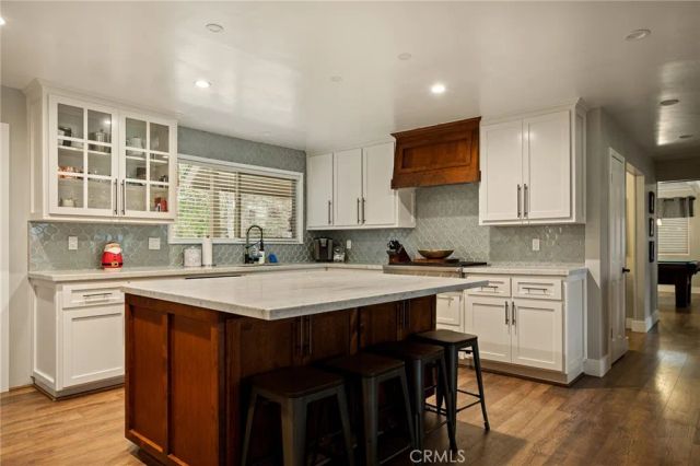 435 Riviera Drive, Lake Arrowhead, CA 92352