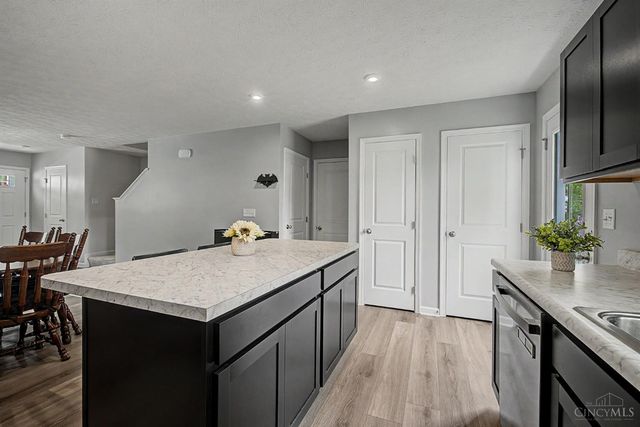 6261 Sophie Mai Circle, Morrow, OH 45152
